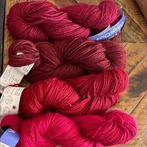 4 DIFFERENT shades of red Berroco Vintage Chunky skeins